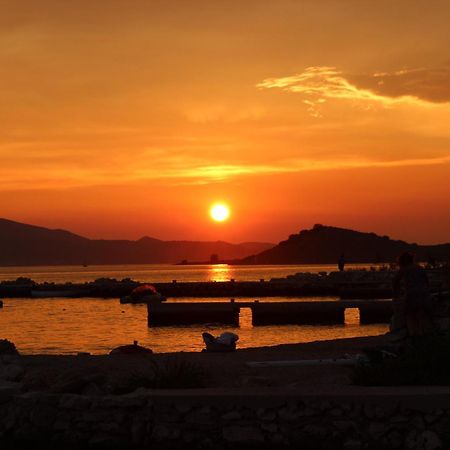 Holiday Home - Beach House 'Amarella' Turanj Dış mekan fotoğraf