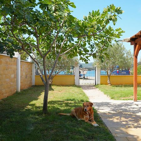 Holiday Home - Beach House 'Amarella' Turanj Dış mekan fotoğraf