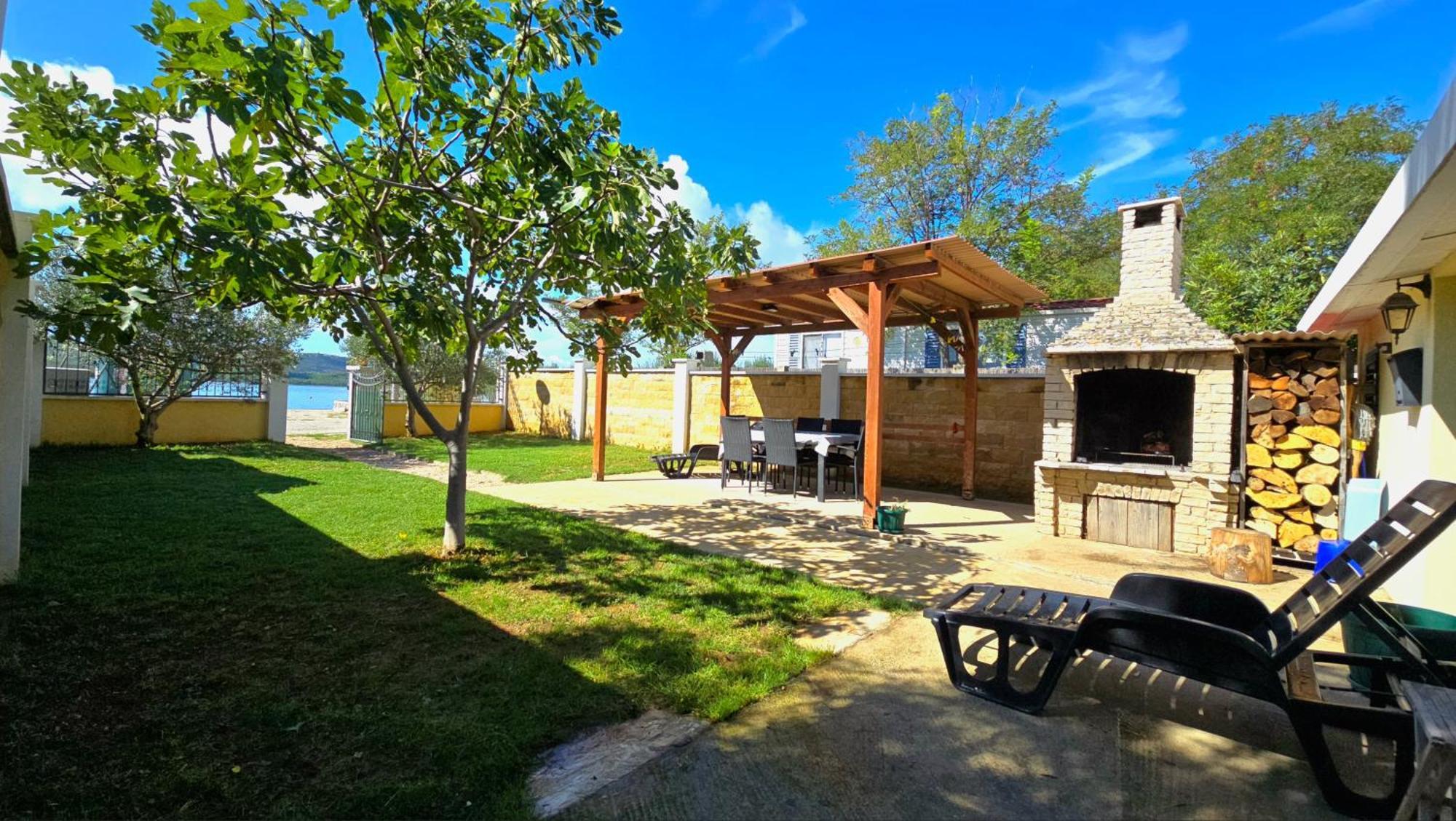 Holiday Home - Beach House 'Amarella' Turanj Dış mekan fotoğraf